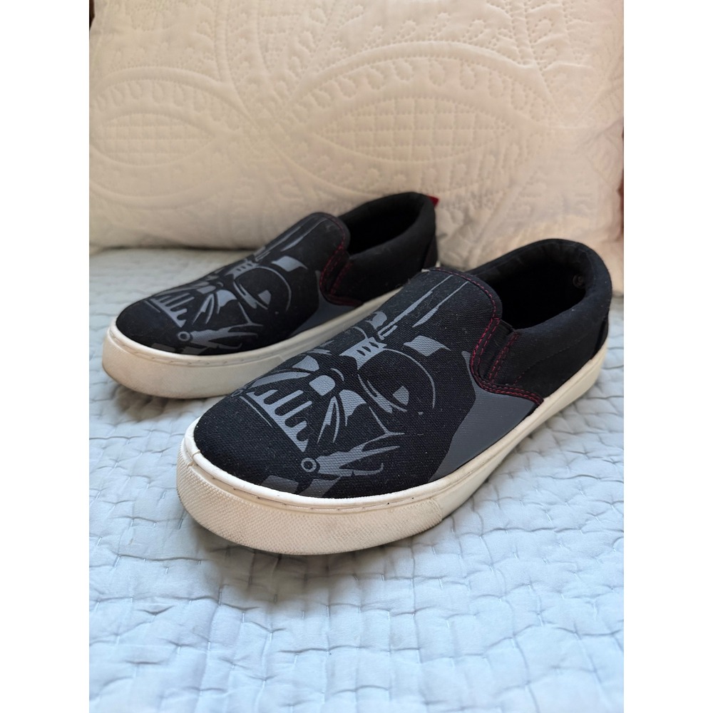 Star Wars Women's Size 9 Slip On Sneakers Millennium Falcon Black Shoes